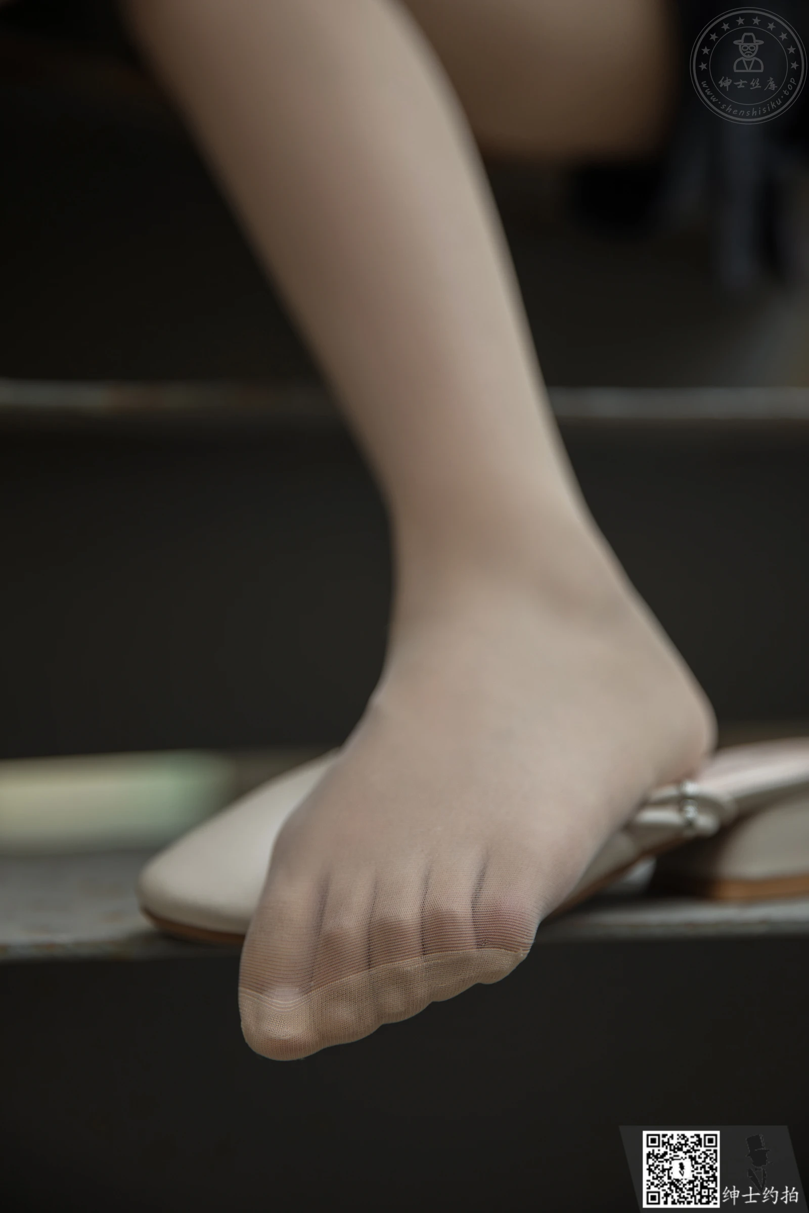 [绅士摄影] 2020.07.08 淘宝模特 青草[54P-213.9M]