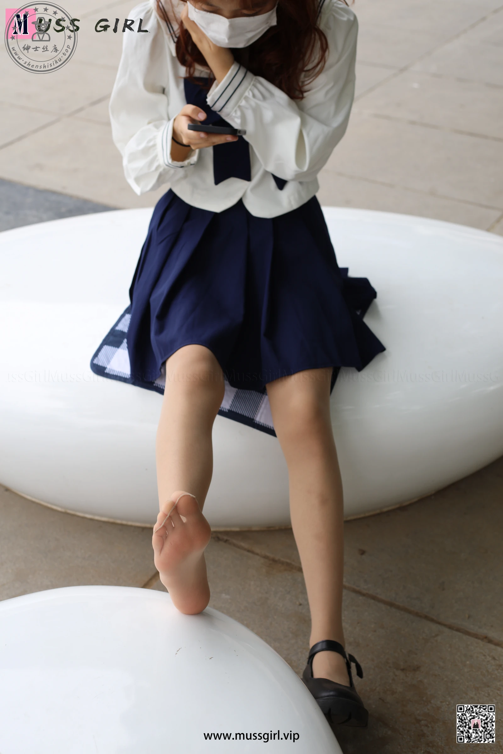 [MussGirl慕丝女郎] NO.213 公园JK制服肉丝 [128P／309M]